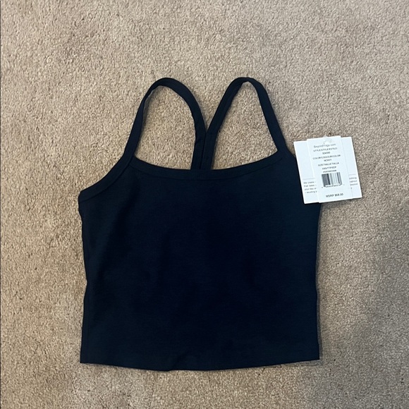 BEYOND YOGA SPACEDYE RACERBACK CROP TANK NAVY XS BNWT ATHLEISURE - Picture 6 of 6